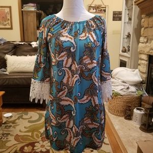 WinWin Women's Half Sleeve Lace Tunic